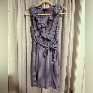 Banana Republic Blue and White Striped Knee-Length Dress Size 6
